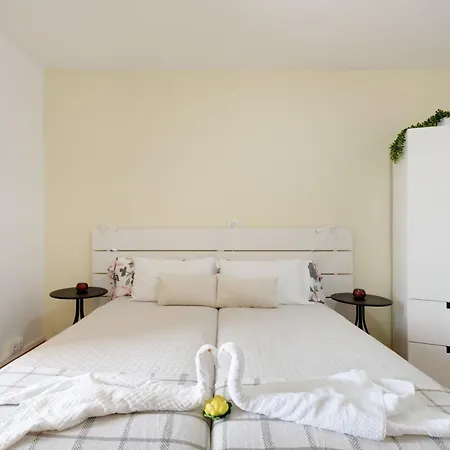 Loft Candelaria بيت ضيافة 4*